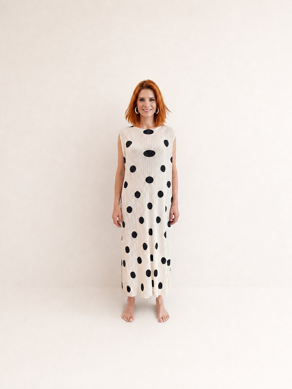Abito Plissettato a Pois – Elegante Taglie Comode